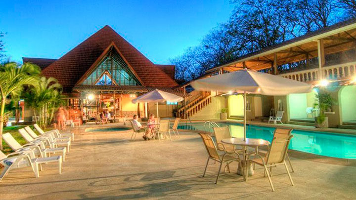 Hoteles-Pacifico-Norte-Monarch_Resort-1-720x405
