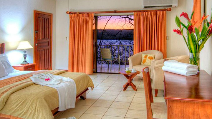 Hoteles-Pacifico-Norte-Monarch_Resort-3-720x405