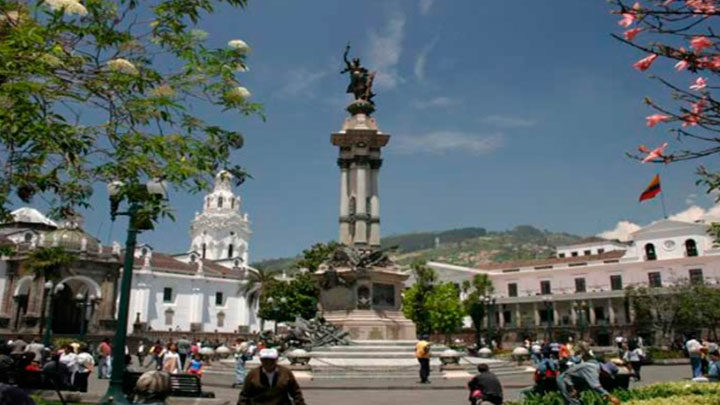Sur_Amer-Suenos_Quito-1-720x405